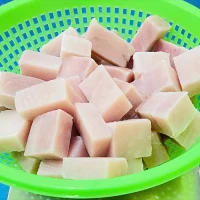 Frozen Swordfish Cube, Skinless, Boneless (Xiphias Gladius) Size: 25-50 grs/pc thumb