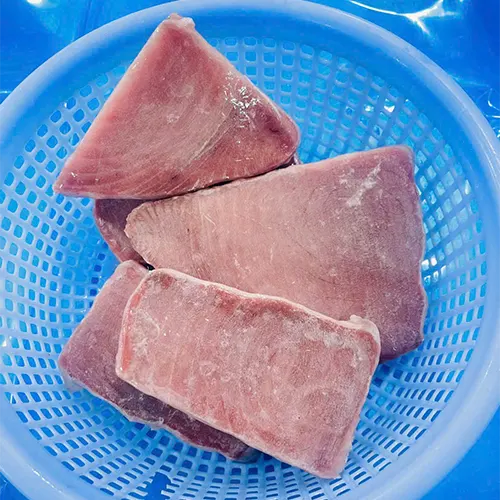 Frozen tuna steak, Skinless,Boneless (Thunnus albacares) Size 60/70 grs/pc